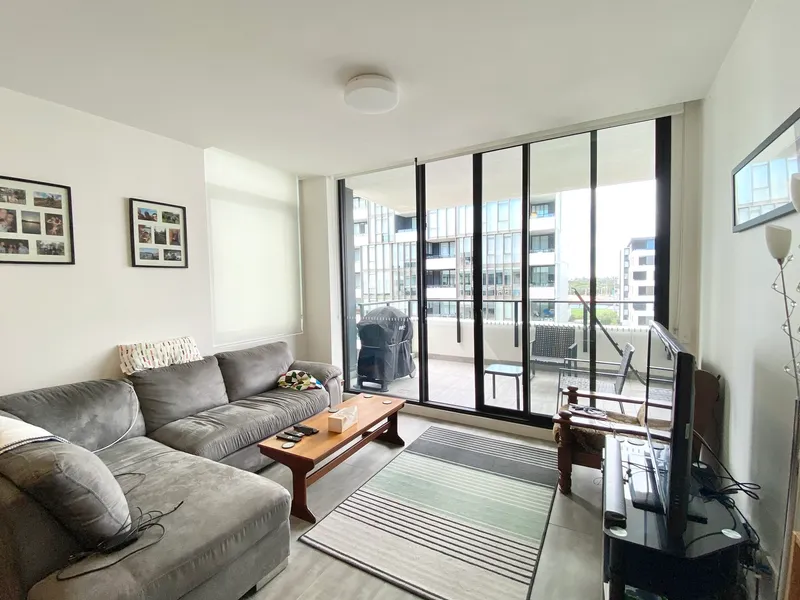 Modern Apartment with Resort Style Living