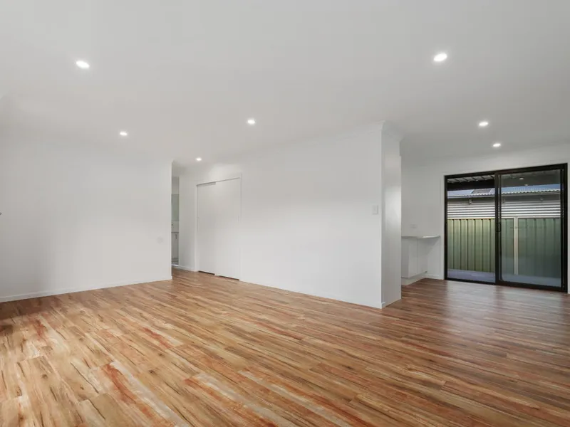 Fully refurbished duplex in the heart of the Bay