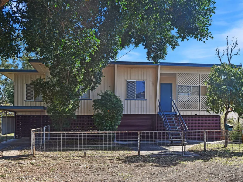 A VERY QUIET CENTRAL LOCATION…