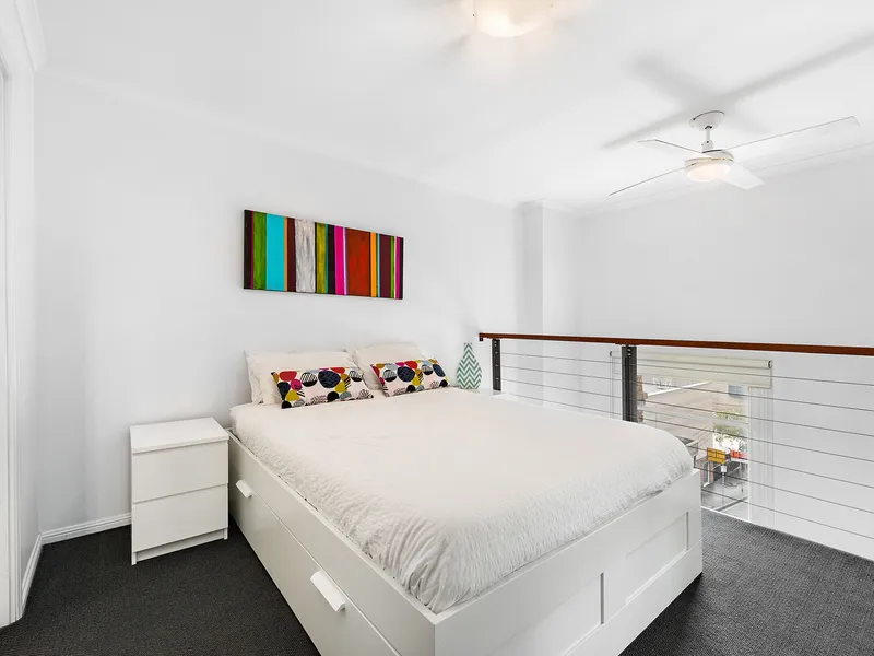 Enviable loft-style apartment in an unbeatable location