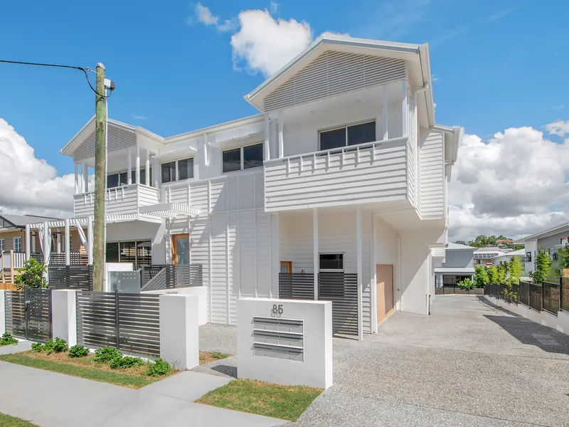 Luxury Townhouse in Camp Hill