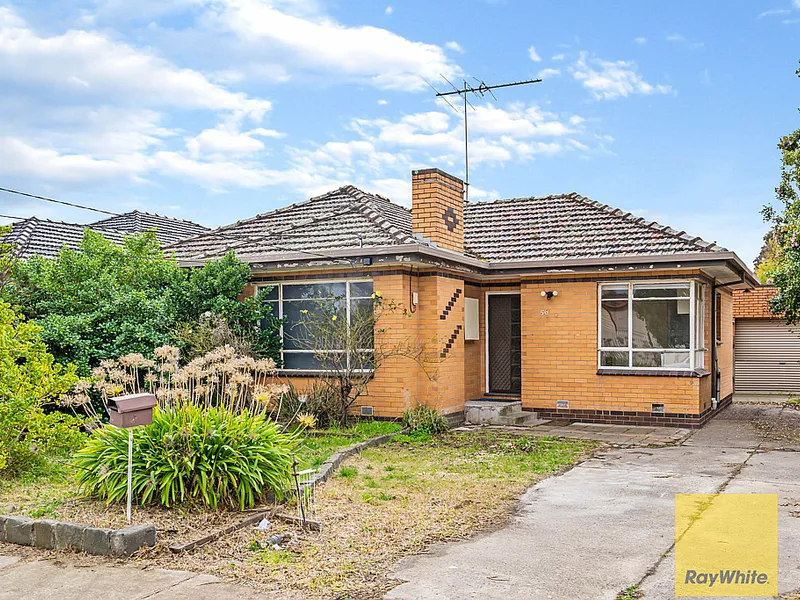 Three Bedroom Family Home!