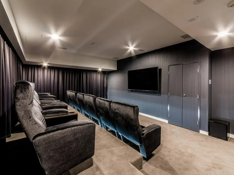 Furnished Luxury Two Bedroom with City and Gabba view in Woolloongabba