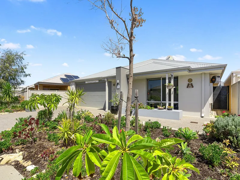 UNDER OFFER!