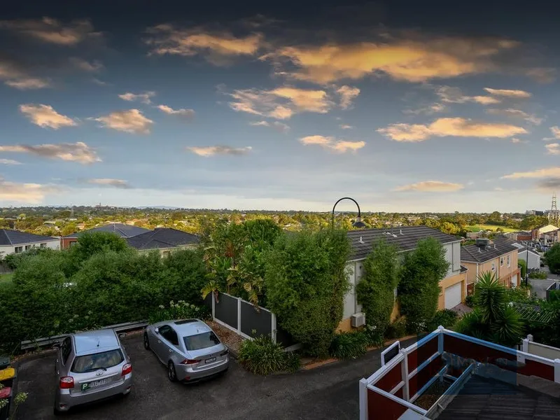 Modern, Low Maintenance Townhouse with Great Views