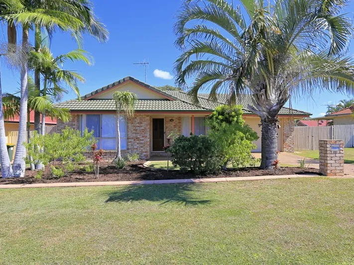 Be quick to snap up this modern brick home as it will not last long on the market!