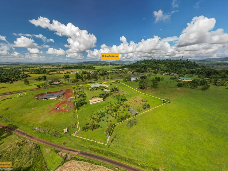 Small Acreage Massive Views