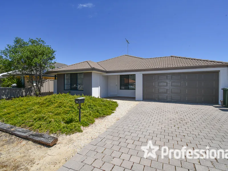 BEAUTIFUL LOW MAINTENANCE HOME!!