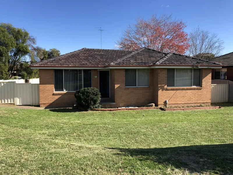 LOVELY 3 BEDROOM HOME