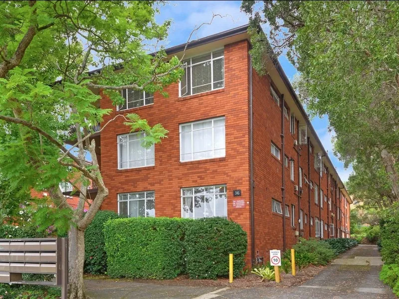 Close to train station 2 Bedroom for rent