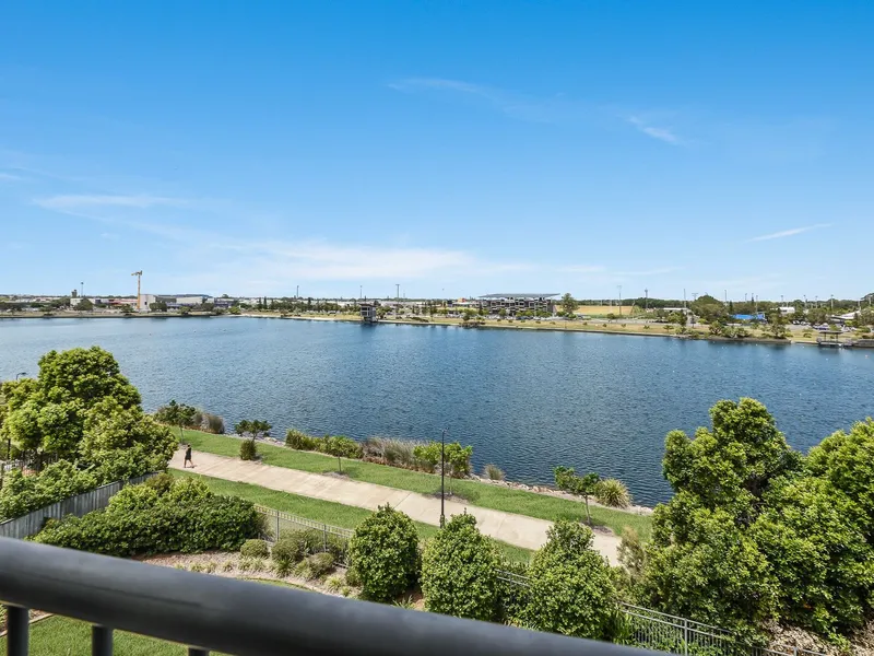 Lakefront Living with the LOT!