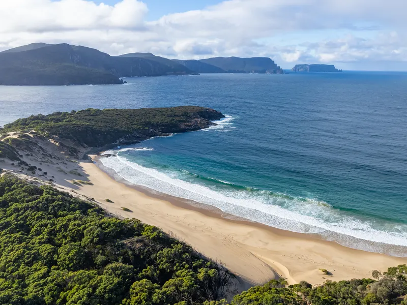Extremely rare, rugged iconic Tasmanian beauty at its best.