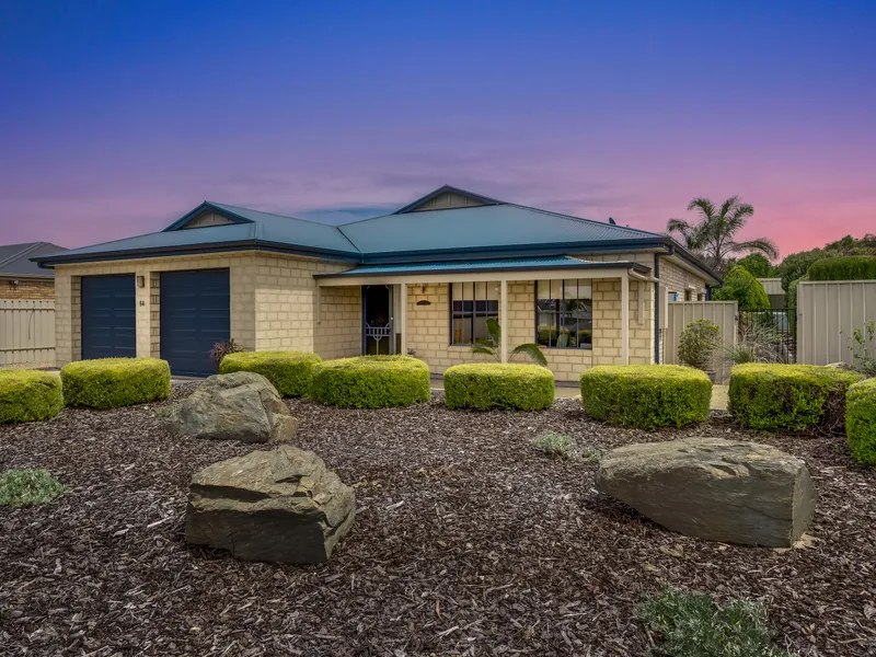 Picture Perfect House & Garden