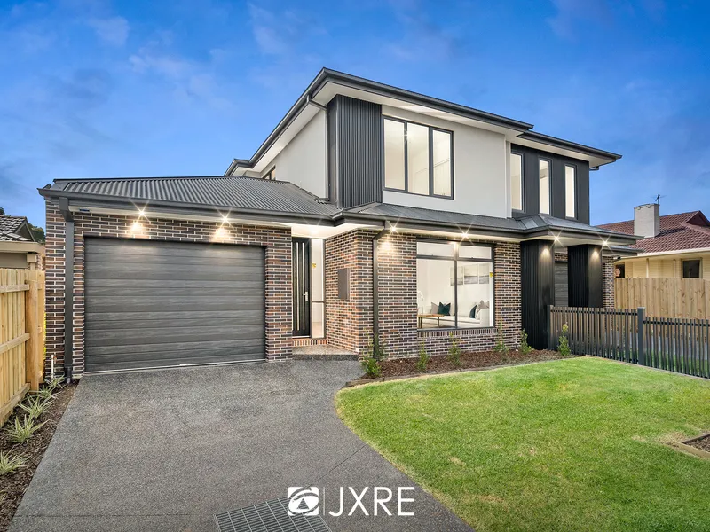 SLEEK FAMILY DESIGN IN BRENTWOOD SECONDARY ZONE