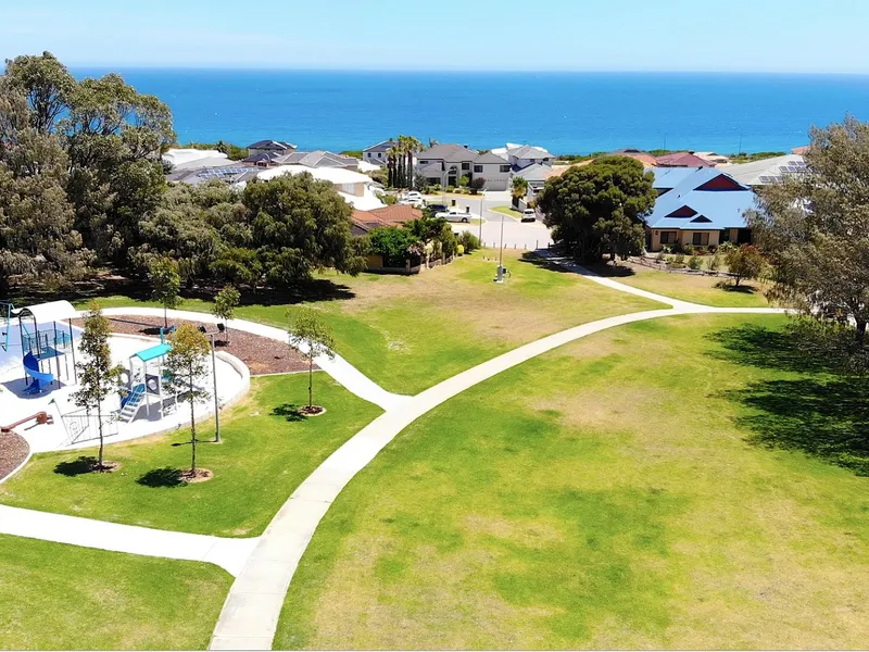 Double Culdesac Fronting Park with Playground Great Ocean Views