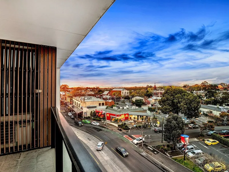NORTH FACING STUNNING BOUTIQUE APARTMENT