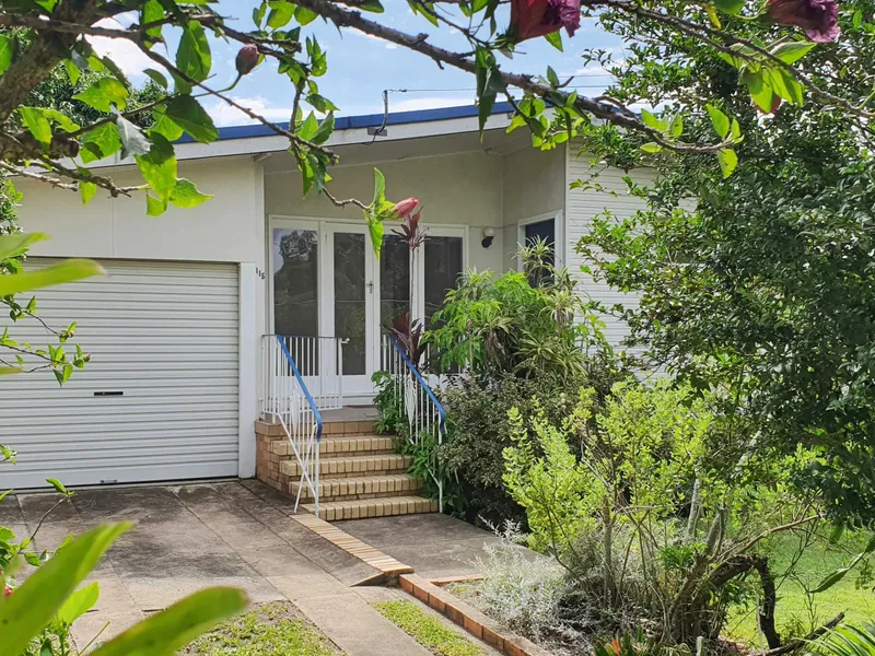 NEWLY REFURBISHED POST WAR BUNGALOW STYLE HOME - WONDERFUL GARDEN