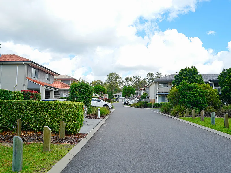 High Return NRAS Property in a Great Location - Low Maintenance 3 Bedroom townhouse is calling for investors/first home buyers!