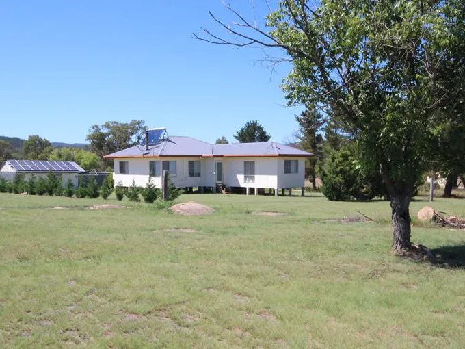 GREAT COUNTRY HOME ON 9 ACRES - $370,000