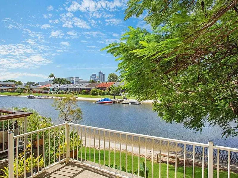 Superb Waterfront Living and Location!