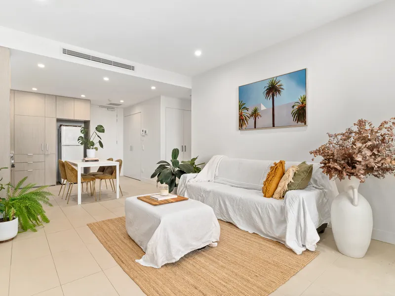 North Facing Luxury Apartment