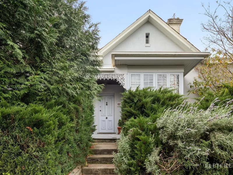 Victorian charmer on Fordham Avenue
