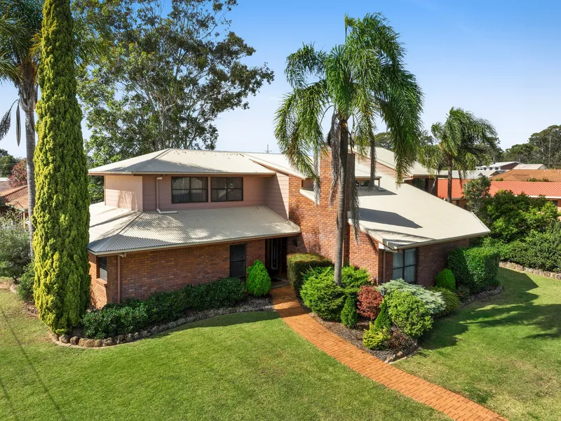 Stunning home in a tranquil suburban setting