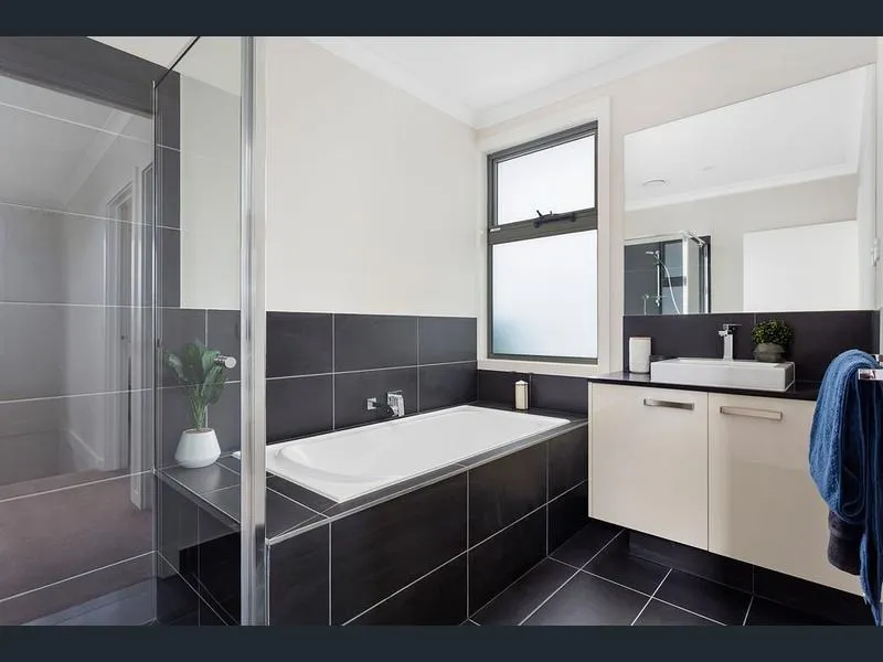 Brand new townhouse for rent with 2 bedrooms and 2 ensuite.