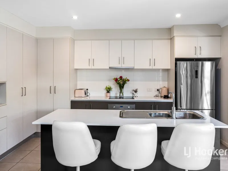 Spacious And Executive Terrace!!