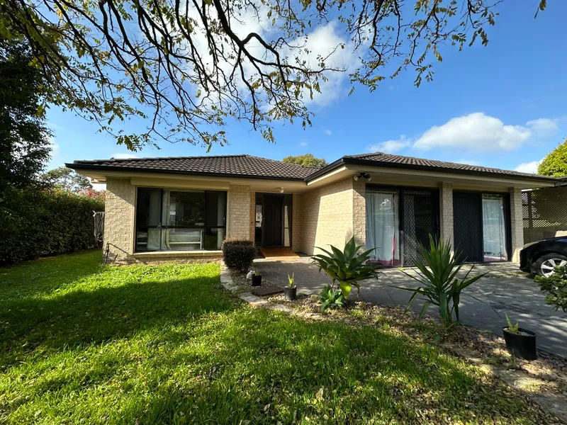 Family Farm Living - Grounds Maintenance Included