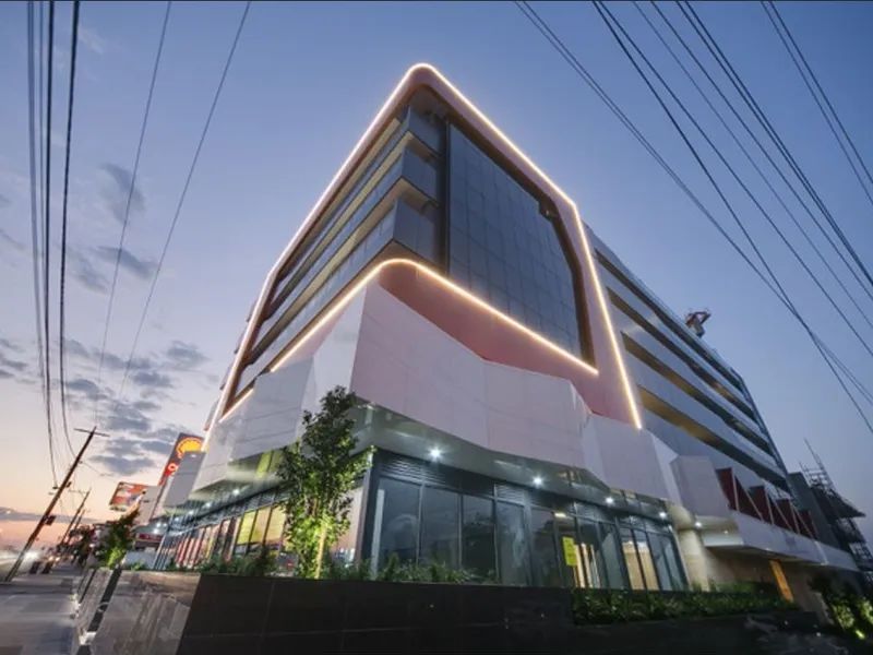 STYLISH APARTMENTS IN PRIME LOCATION 