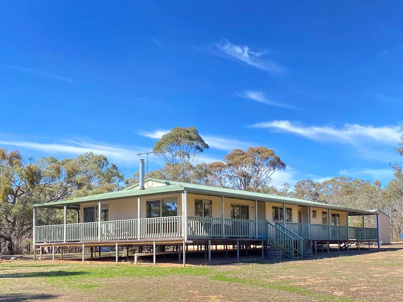 105 Gladstone Street Talbot – A golden opportunity! Spacious Open Concept 4 Bed 2 Bath Ranch Style Home in Idyllic Setting!