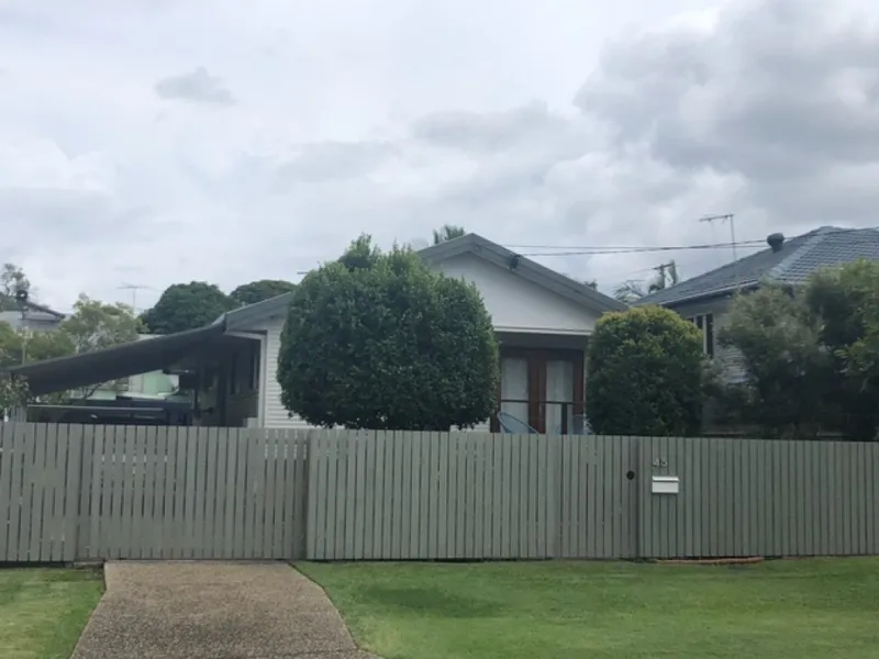 YOU'VE FOUND IT! YOUR WAVELL HEIGHTS GEM