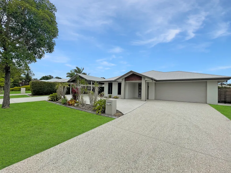 Luxury Family Home In The Heart Of Beerwah!