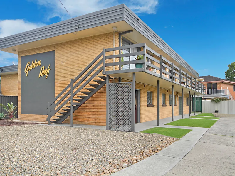 Stylish Beachside Unit