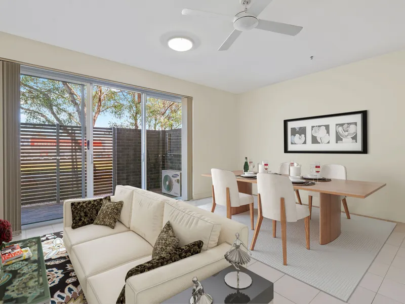 Modern Ground Floor Apartment in a Secure Complex