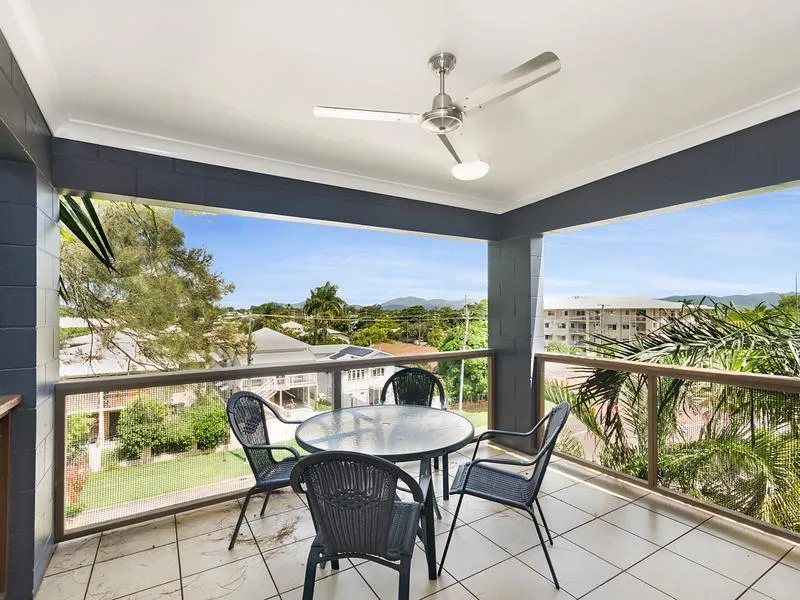 FURNISHED IN SOUTH TOWNSVILLE – AVAIL. 24TH APRIL