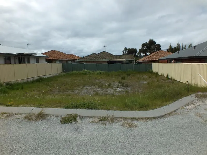 'Comfy' Strata Village