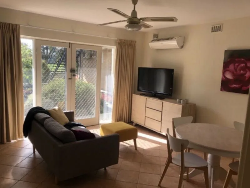 Sunny Mount Lawley Apartment! Unfurnished, furnished or partly furnished.