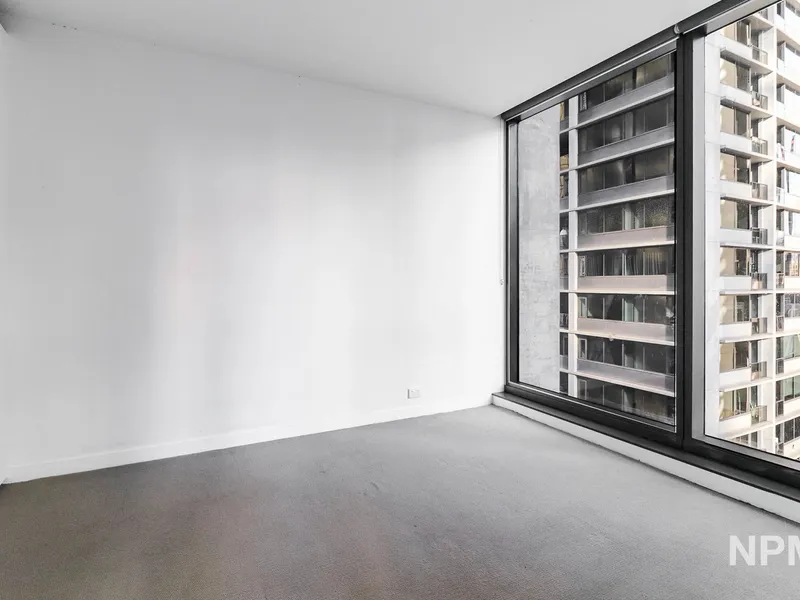 2 Bedroom Apartment in Melbourne's CBD