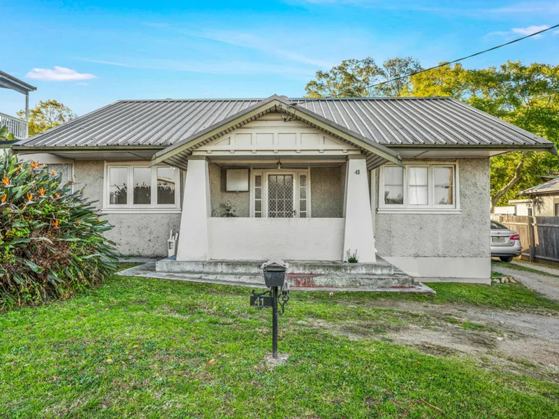 Californian Bungalow bursting with potential.
