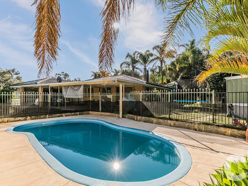 HUGE BLOCK, HUGE HOME