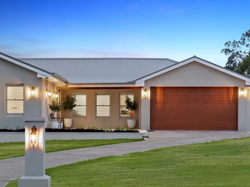 Exceptional Lifestyle Acreage