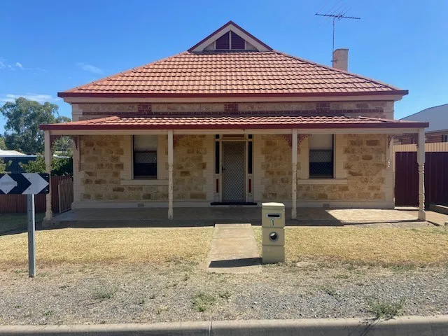 Character stone home close to CBD