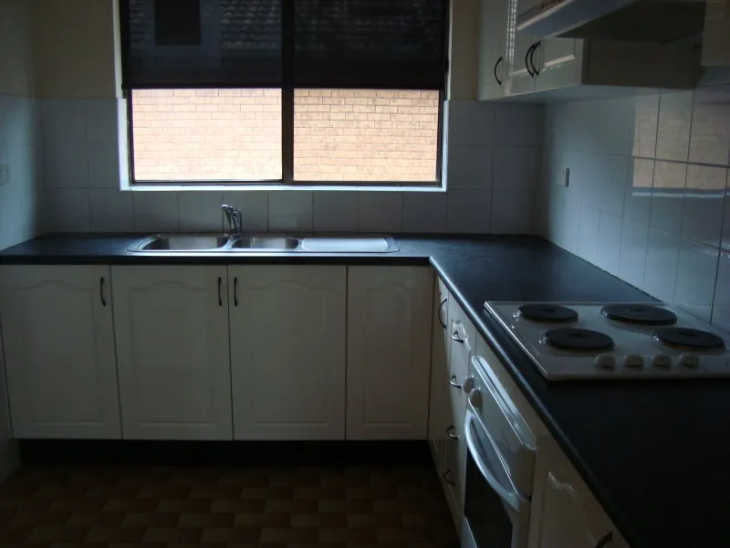 SPACIOUS TWO BEDROOM UNIT!!