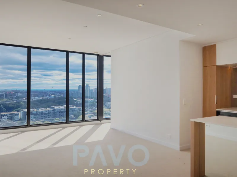 One of a kind city view 2+MPR bedrooms high-rise apartment