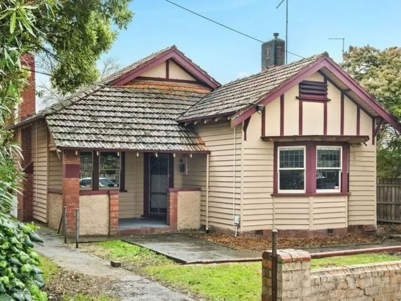 CENTRAL CALIFORNIAN BUNGALOW