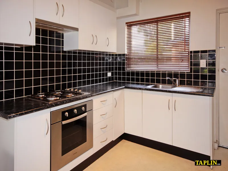 GROUND FLOOR 2 BEDROOM UNIT