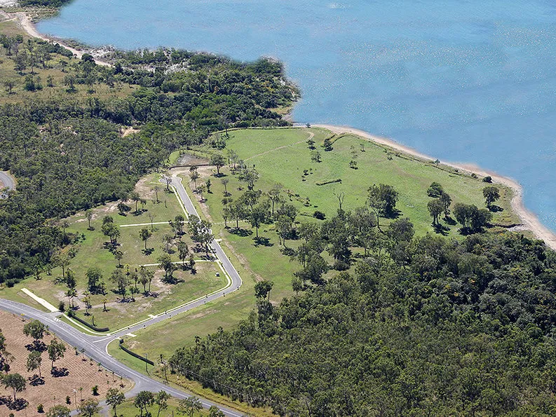 LAND SALE WHITSUNDAY WATERS MIDGE POINT WHITSUNDAYS