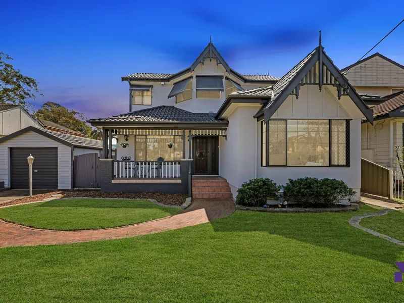 Newly renovated family home with duplex site potential in central location